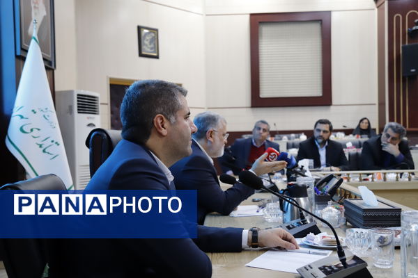 آغاز به‌کار نشست مشترک مدیران مناطق با استاندار تهران 
