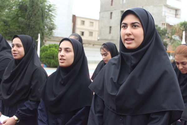 مهر در گلوگاه، از دل جنگل تا کلاس درس 