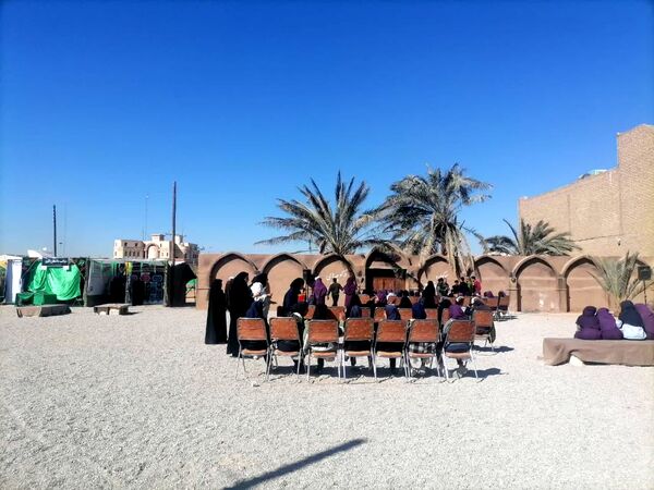 آشنایی نوجوانان با تاریخ صدر اسلام در نمایشگاه حدیث غربت یزد