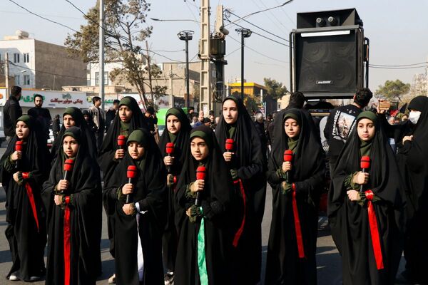 موج عشق و عزاداری در کوچه‌های اسلامشهر