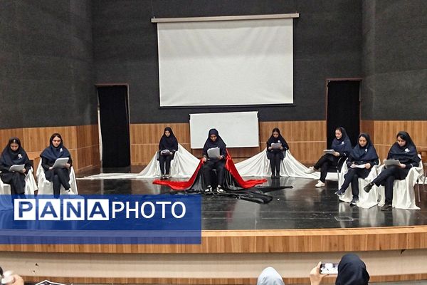  جشنواره «فردا»؛ جایی که خلاقیت دانش‌آموزان شهرقدس به صحنه آمد.