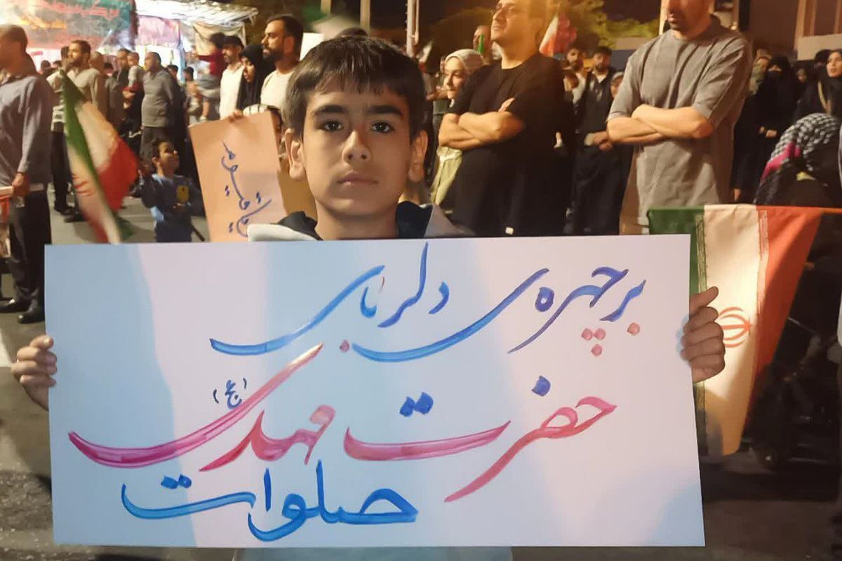 شور و حماسه مردمی در شهرستان شهید پرور قرچک در صدو ششمین شب از تجمعات مردمی 