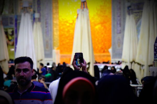 عید امامت در حرم امام رضا(ع)