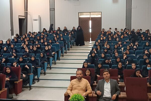 بزرگداشت هفته دفاع مقدس در کانون فاطمیه کهریزک