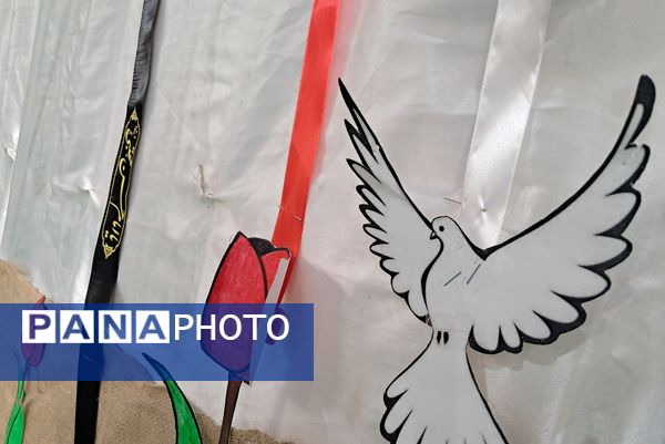 بازارچه دست‌سازه‌های دانش‌آموزی منطقه میانکوه