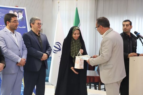 تجلیل از پژوهشگران برتر آموزش و پرورش استان آذربایجان شرقی