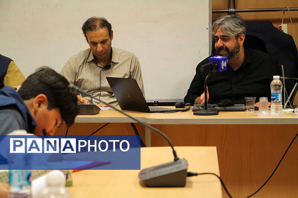 حضور مدیر عامل خبرگزاری پانا در جمع دانش آموز خبرنگاران خراسان شمالی