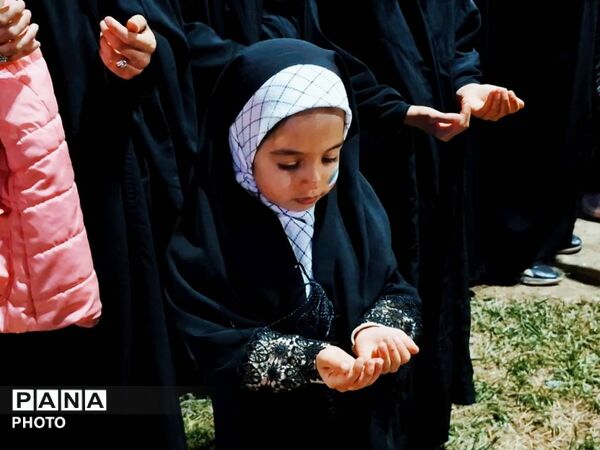 اجتماع دختران خورشید در گلوگاه 