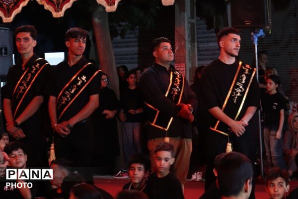 مراسم عزاداری شب سوم محرم در شهرک شیرودی اسلامشهر