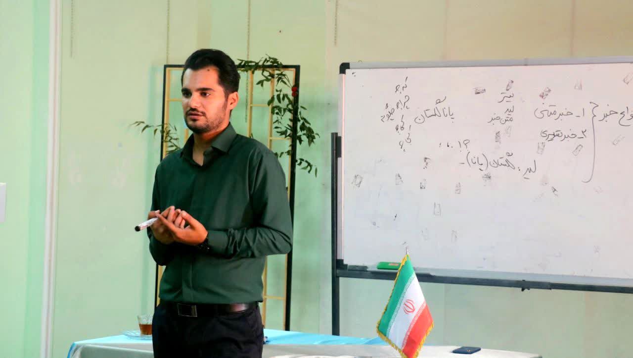 برگزاری کارگاه خبرنگاری در هنرستان بعثت