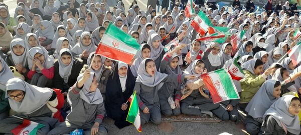 جشن شادی در دبستان نیایش