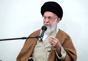 مردم غزه و لبنان با ایستادگی خود در خط ائمه کار می‌کنند