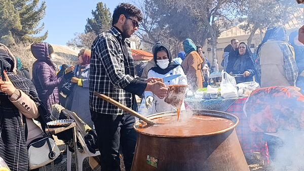 برگزاری جشنواره پخت سمنو در بجنورد 