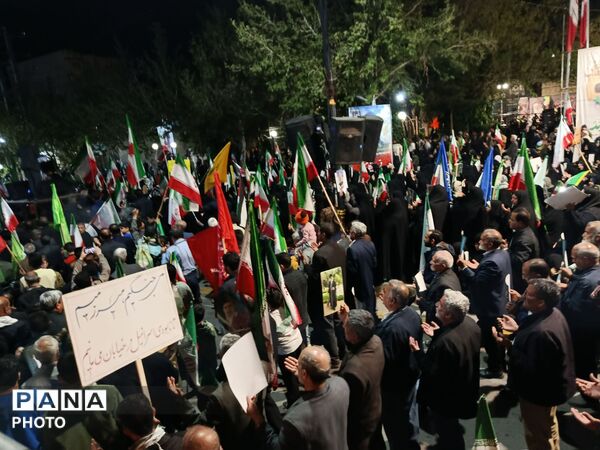 اجتماع با شکوه مردم کاشمر در سی امین شب از اتحاد مقدس جبهه خیابان