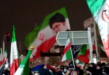 حضور حماسی مردم غیور محله قاسم آباد مشهد در اجتماعات شبانه