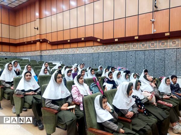 تعلیم و تربیت بی‌مرز، روایتی از کلاس پنجم گل‌سرخ لالجین