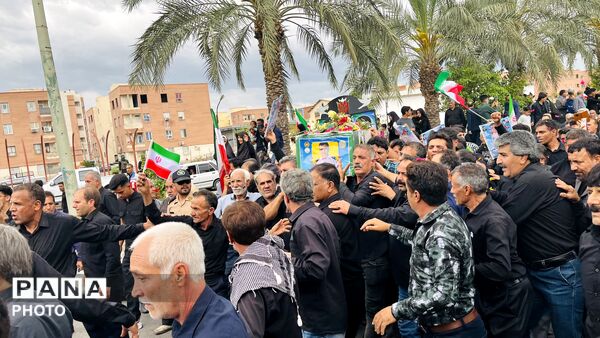 تشییع پیکر شهید ناو دنا «حاج اصغر مسلمی مهنی» در جیرفت