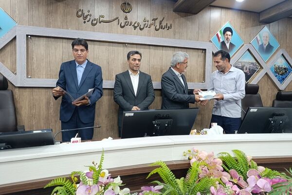 تلاشگران عرصه سوادآموزی زنجان در قاب تجلیل
