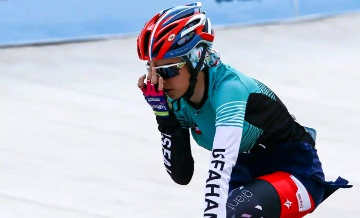 حادثه آتش‌سوزی، بانوی رکابزن را راهی بیمارستان کرد
