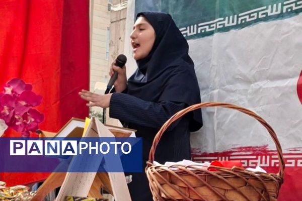 از کلاس درس تا شکوه انقلاب؛ شور دانش آموزی،  شور فجر