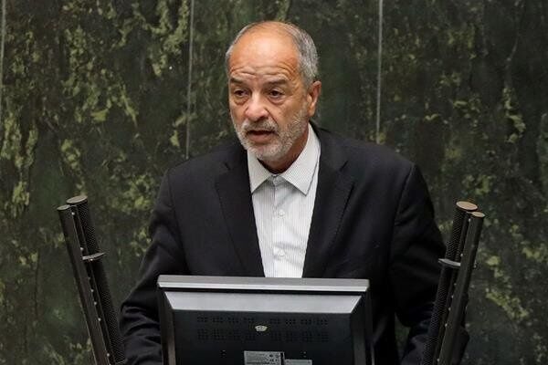 بیانات رهبری درخصوص بحث غنی‌سازی، طرف مقابل را وادار به بازنگری در مواضع منفی خود می‌کند