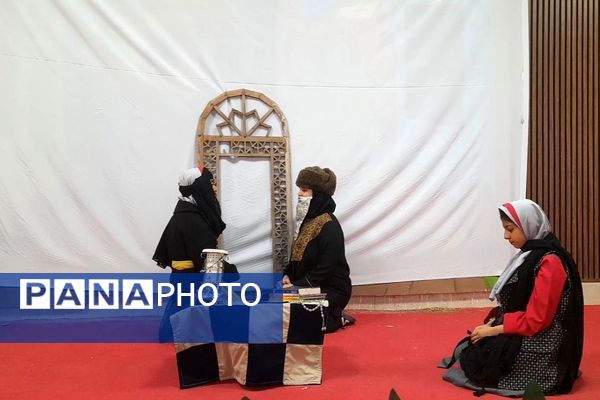 جشنواره تئاتر درسی مدارس فشافویه در کانون شهید آوینی؛ صحنه‌ای برای شکوفایی استعدادها