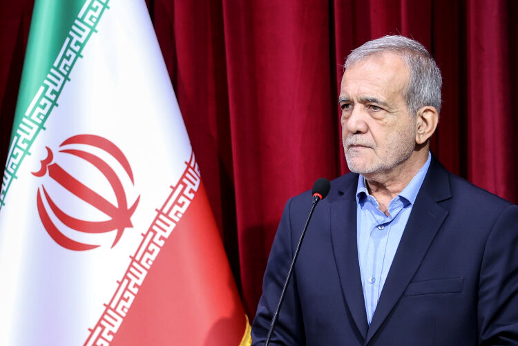 به تسلیم واداشتن ایران از طریق زور توهمی بیش نیست