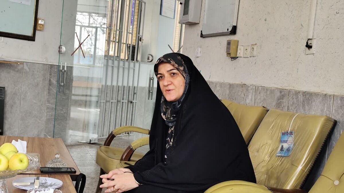 مدیر هنرستان مصباح برای همکاری با سازمان دانش‌آموزی اعلام آمادگی کرد