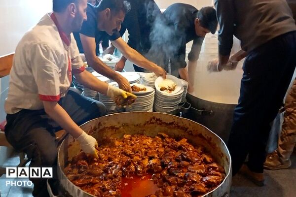 ضیافت افطاری همراه با نماز جماعت مغرب و عشاء در مسجد جامع شهر بار 
