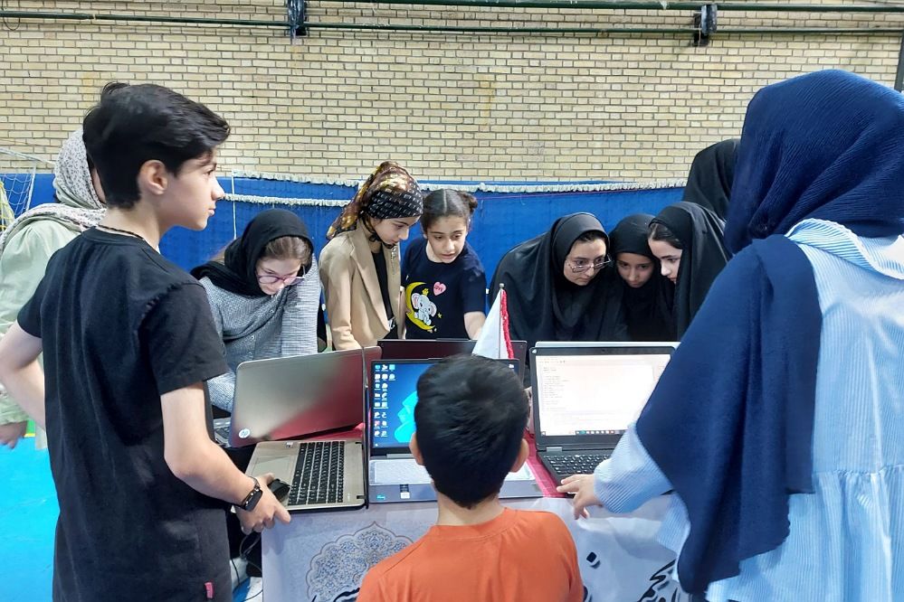 اختتامیه کلاس‌های تابستانی پژوهش‌سرای خواجه نصیر با درخشش دانش‌آموزان