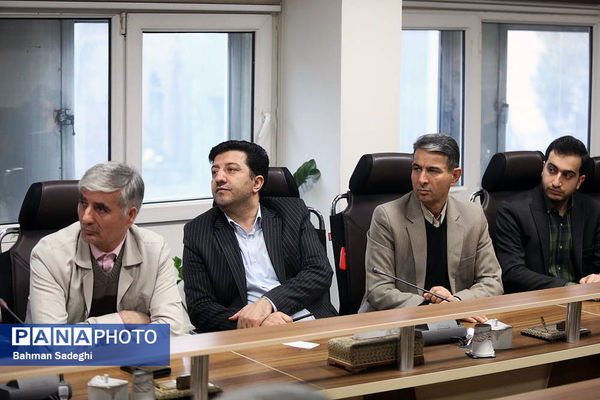 آیین تکریم و معارفه معاون پرورشی و فرهنگی آموزش و پرورش