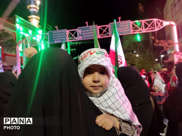 این علم بر زمین نمی ماند 
