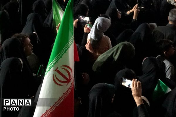 روایتی همانند امیرالمومنین علی (ع) و حضرت‌فاطمه (س)
