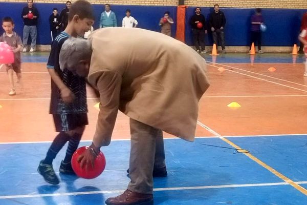 مسابقه ورزشی «روز پدر و پسری» طرح شهید خرازی در دبستان پسرانه علامه طباطبایی پیشوا