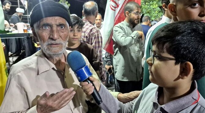 مردم کاشمر مشکلات جنگ را به خاطر سربلندی ایران به جان می خرند