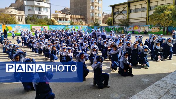 بیست و هفتمین مانور زلزله سراسری در مدرسه شاهد خیر سجادی 