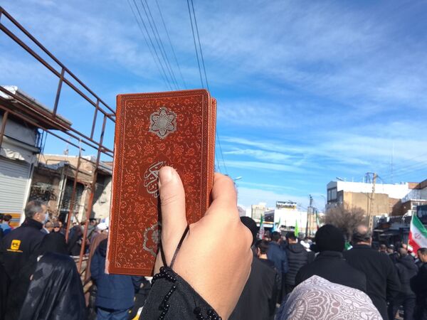 سیلی محکم مردم مرند به عوامل تروریستی 