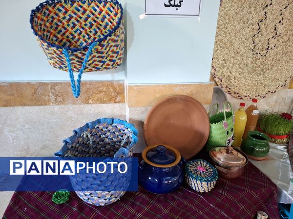 برگزاری نمایشگاه آداب و رسوم اقوام مختلف ایرانی به‌ مناسبت عید نوروز در آموزشگاه شهید نوروزعلی حسینی  