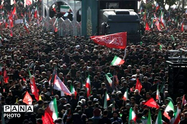 فریاد نسل نو در سوگ رهبر؛ مشقِ وفاداری در قابِ تشییع 