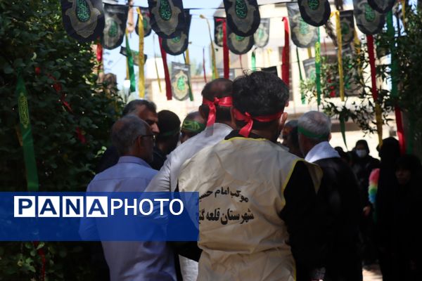 فعالیت موکب قلعه‌گنج در کربلای‌معلی