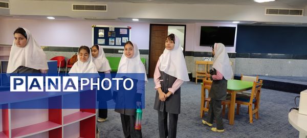 بازدید دانش آموزان دبستان محجبه از کتابخانه اندیشه شیروان