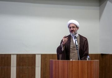 تاکنون 4 هزار دانشجو از 34 ملیت جهان در دانشگاه بین‌المللی قم تحصیل کرده‌اند