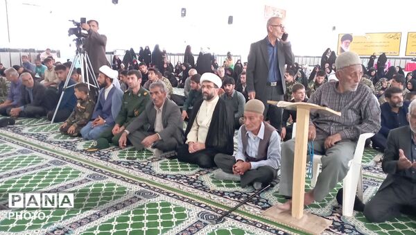 نماز جمعه پاتاوه با ویژه‌برنامه‌های هفته دفاع مقدس