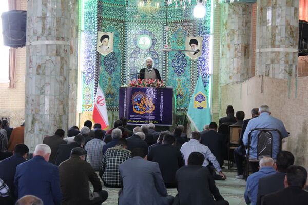 تجلی پیوند مدرسه و مسجد در خاتم