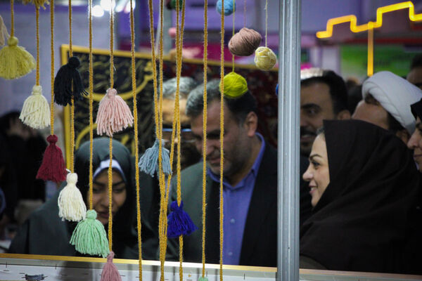 آغاز به‌کار نمایشگاه نوآوری و فناوری کاشان با ارائه دستاوردهای دانش‌آموزی
