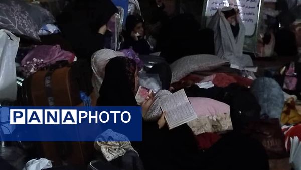 اعتکاف دانش‌آموزان دختر در مسجد امام حسین (ع) تبریز