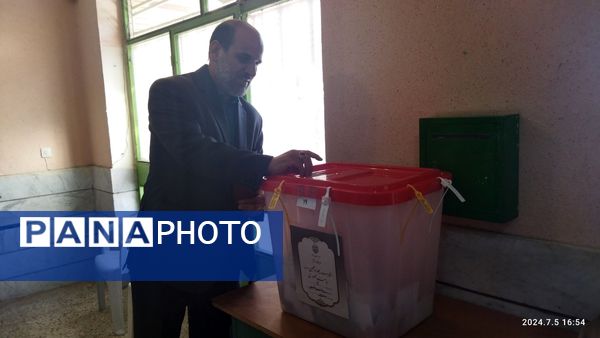 مرحله دوم چهاردهمین دوره انتخابات ریاست جمهوری در شهرستان اسفراین