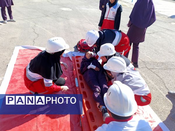  مانور سراسری زلزله در شهرستان بم 