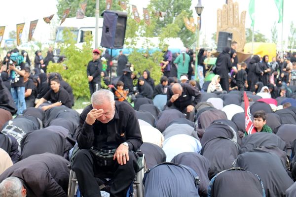 عزاداری مردم اردبیل در روز اربعین حسینی