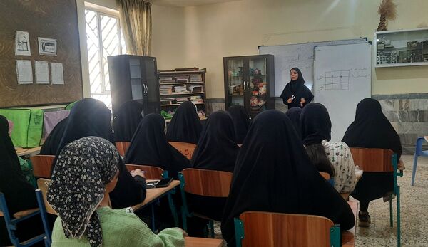 آموزش عکاسی فصل رویش انجمن اسلامی